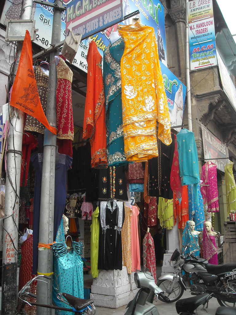 Kashmiri Bazaar Agra, India Location, Facts and all about Kashmiri