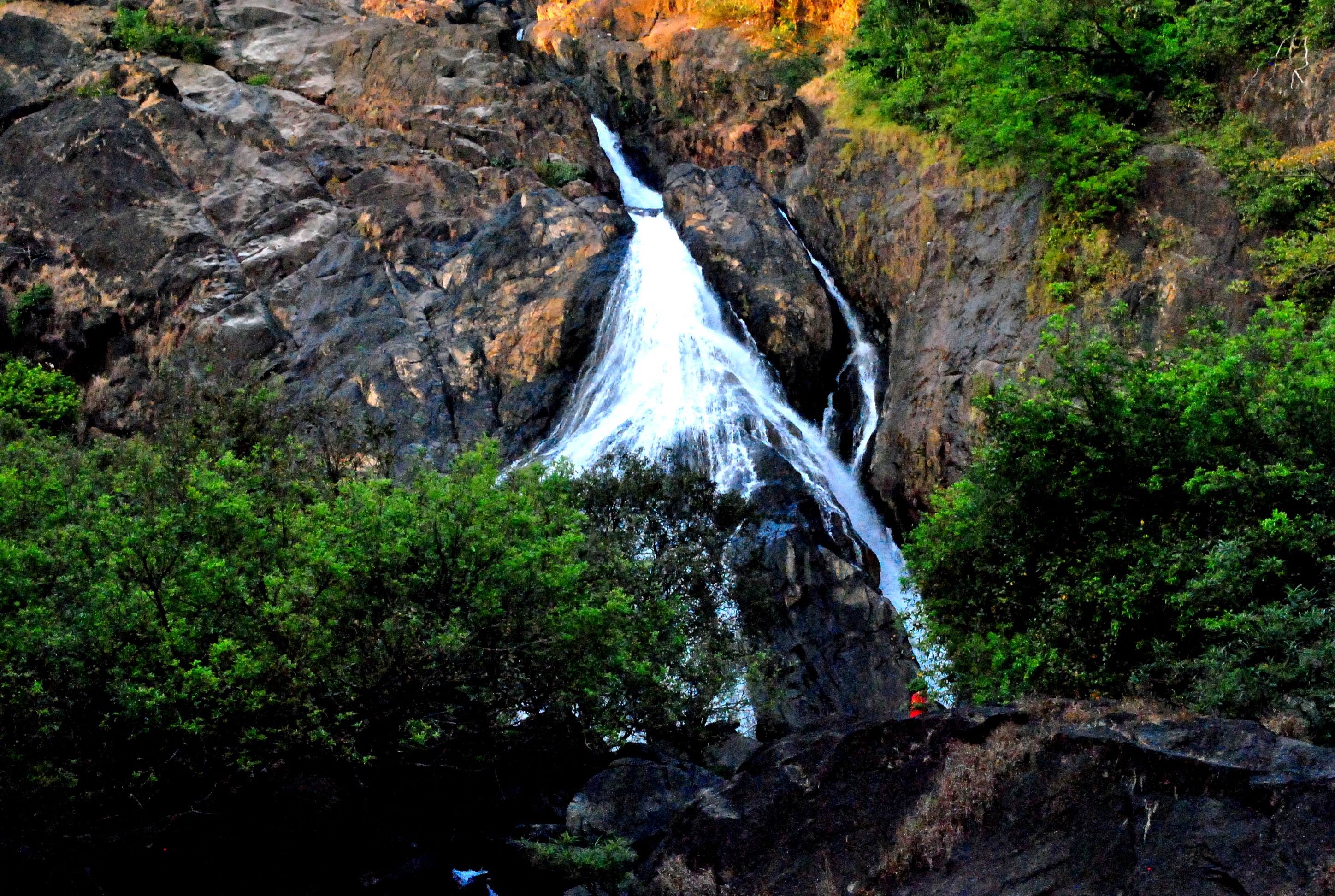 1 Places to Visit in Sanguem, Tourist Places in Sanguem, Sightseeing