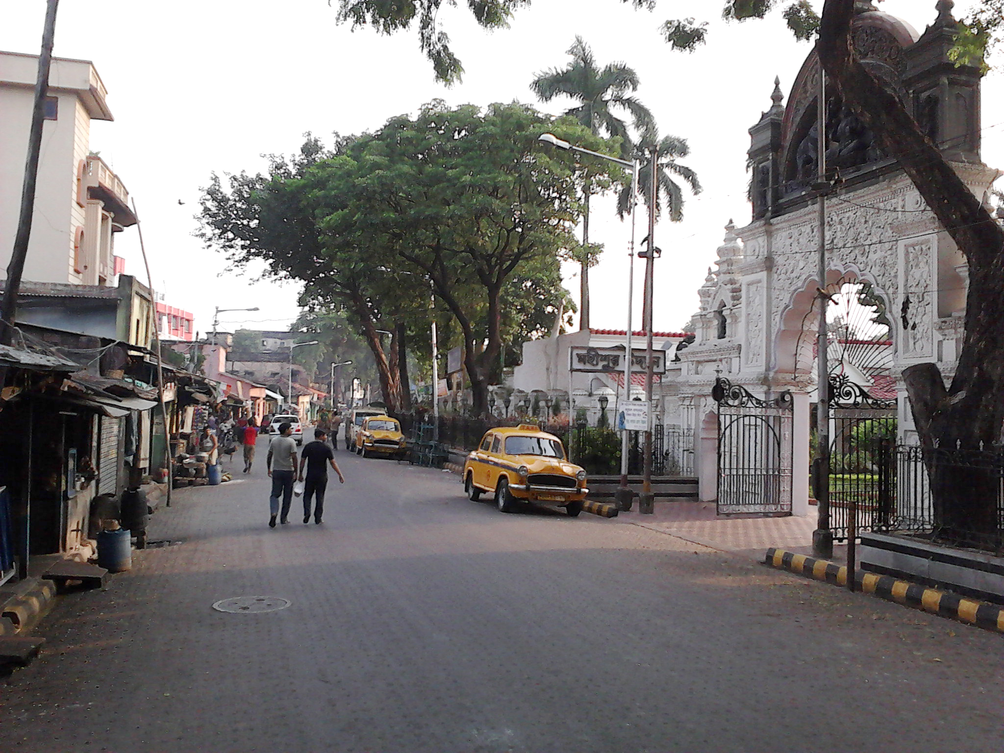 Tollygunge kolkata Images, Photo Gallery, Pictures of Tollygunge