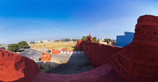 Nearest Airport to Daman Daman Nearest Airport