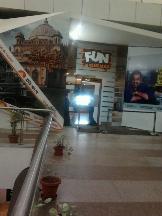 Novelty Cinema Lucknow, India Location, Facts, History and all about